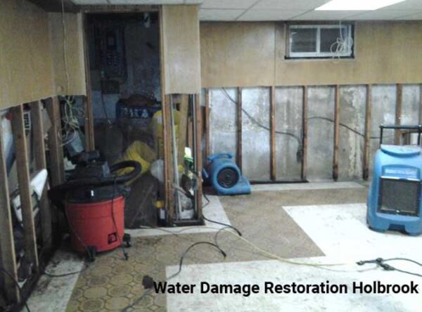 water damage restoration in Holbrook